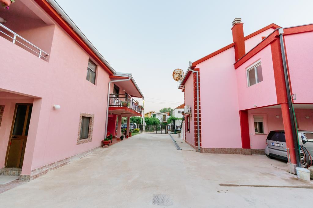 Mc Apartments Ulcinj Exterior photo