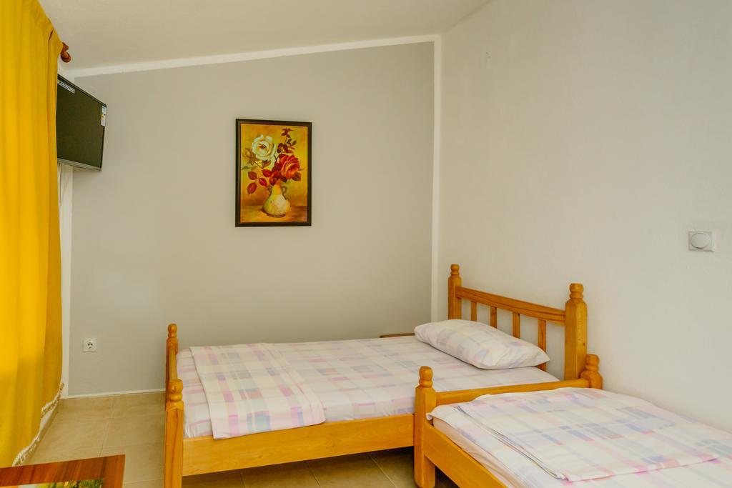 Mc Apartments Ulcinj Exterior photo