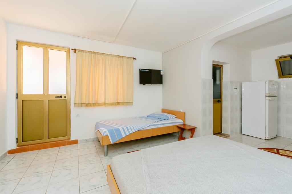 Mc Apartments Ulcinj Exterior photo