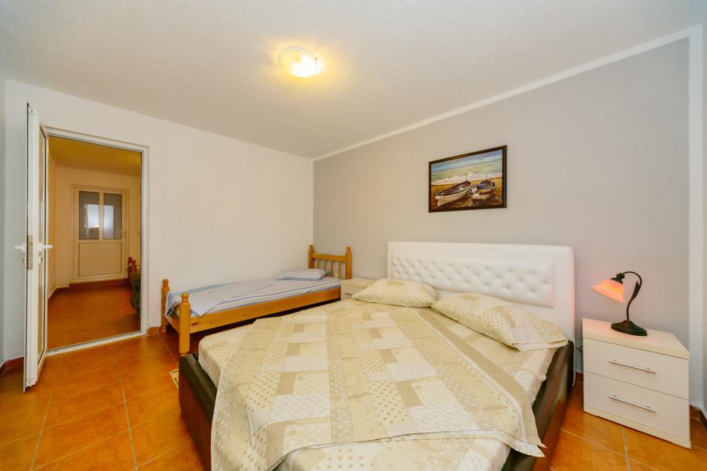 Mc Apartments Ulcinj Exterior photo