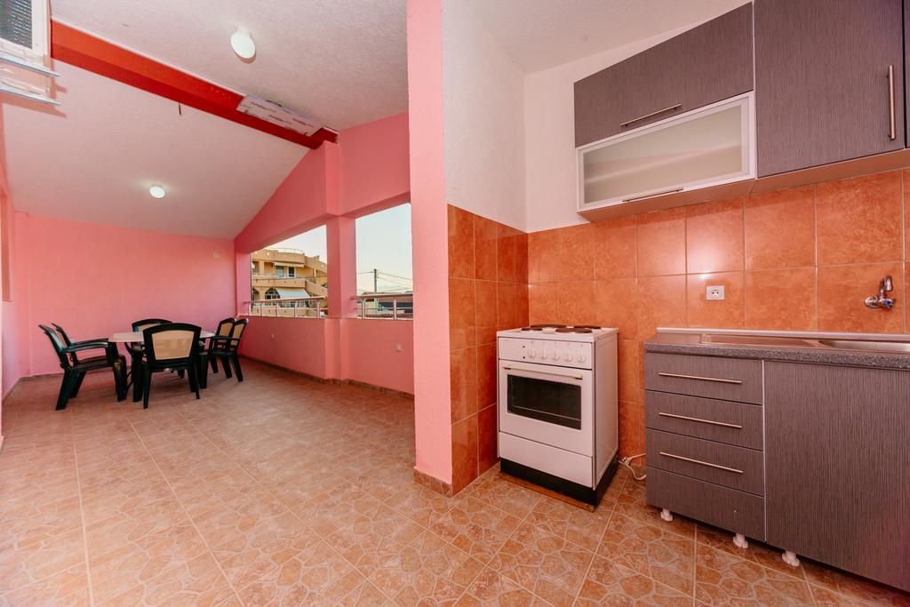 Mc Apartments Ulcinj Exterior photo
