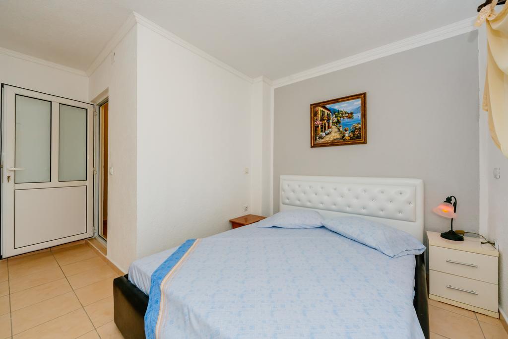 Mc Apartments Ulcinj Exterior photo