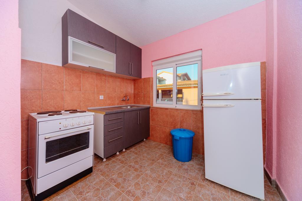 Mc Apartments Ulcinj Exterior photo